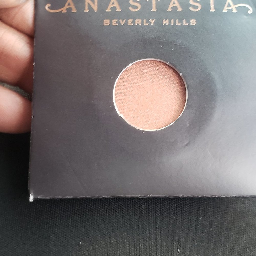 NWT  Anastasia Beverly HillsEye Shadow Singles